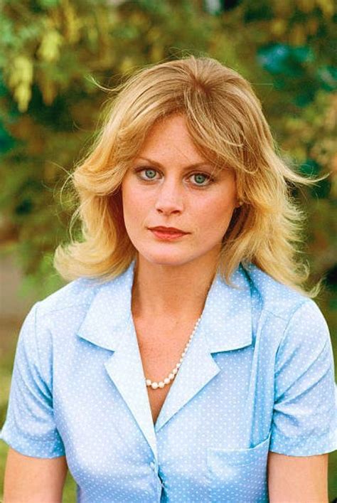 nude photos of beverly d'angelo|30 Fabulous Photos of Beverly D’Angelo in the 1970s and ’80s.